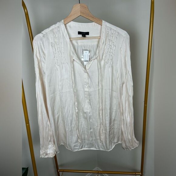 J. Crew Tops - JCrew NWT cream blouse